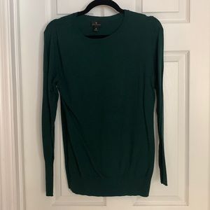 Women’s Worthington hunter Green sweater size medium